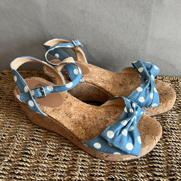 Gianni Bini - Women's Wedge Sandals, Blue Polka Dot, Size 6.5, Cork - Picture 2 of 10